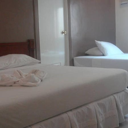 Balibago Villa Hotel Angeles Exterior photo