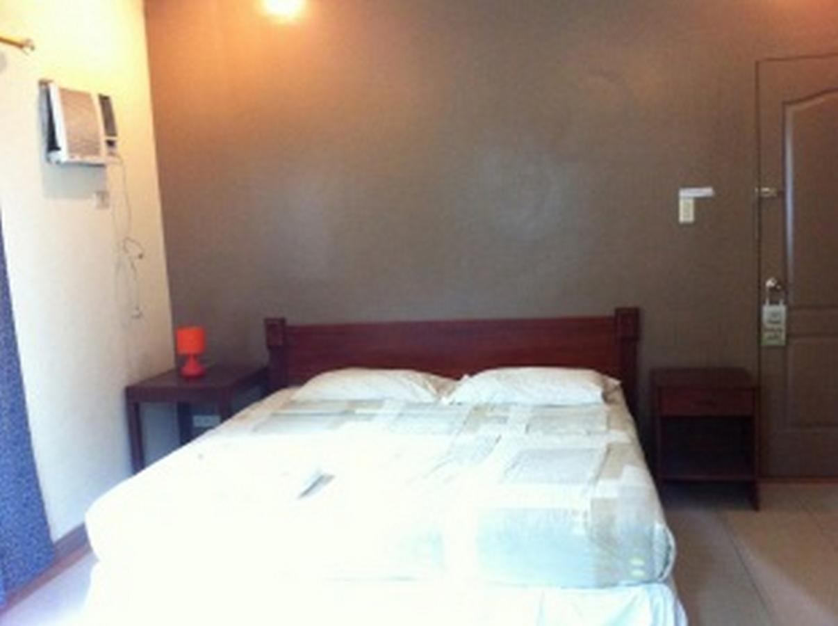 Balibago Villa Hotel Angeles Exterior photo